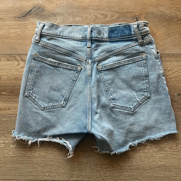 A&F Mom Short - Picture 2 of 3